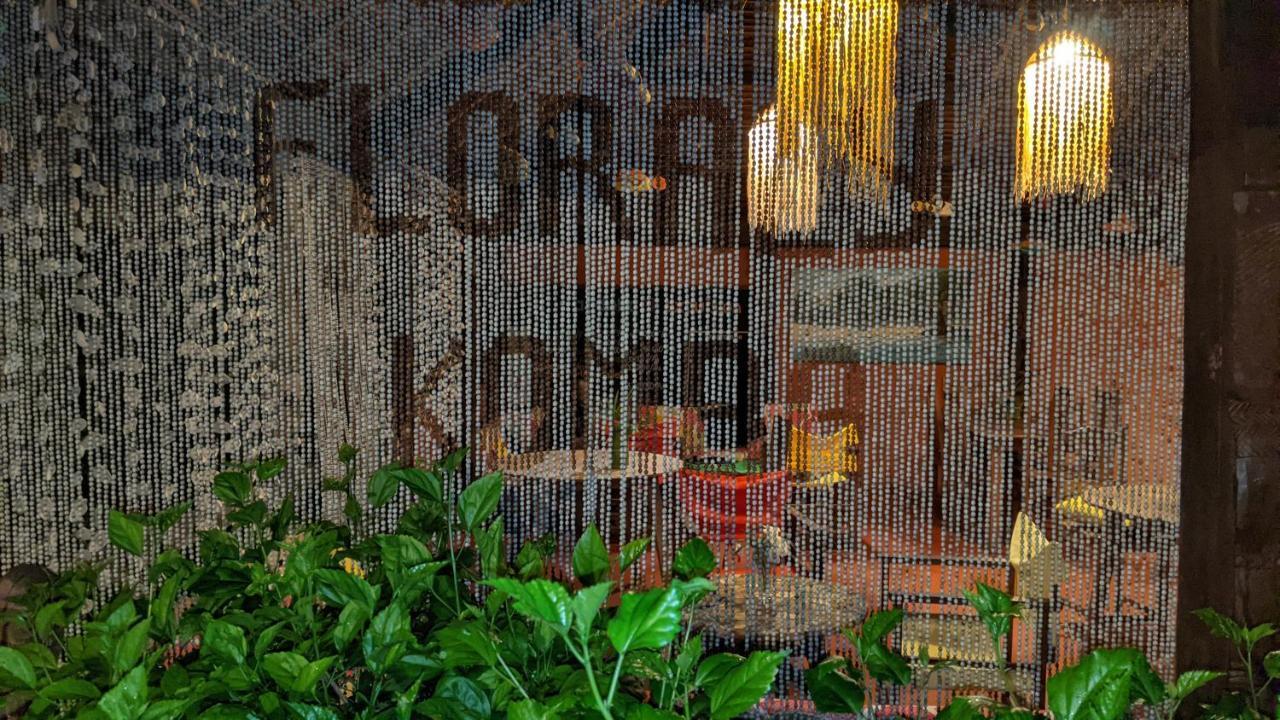 Floraly Komba Hotel - Nosy Komba Екстериор снимка
