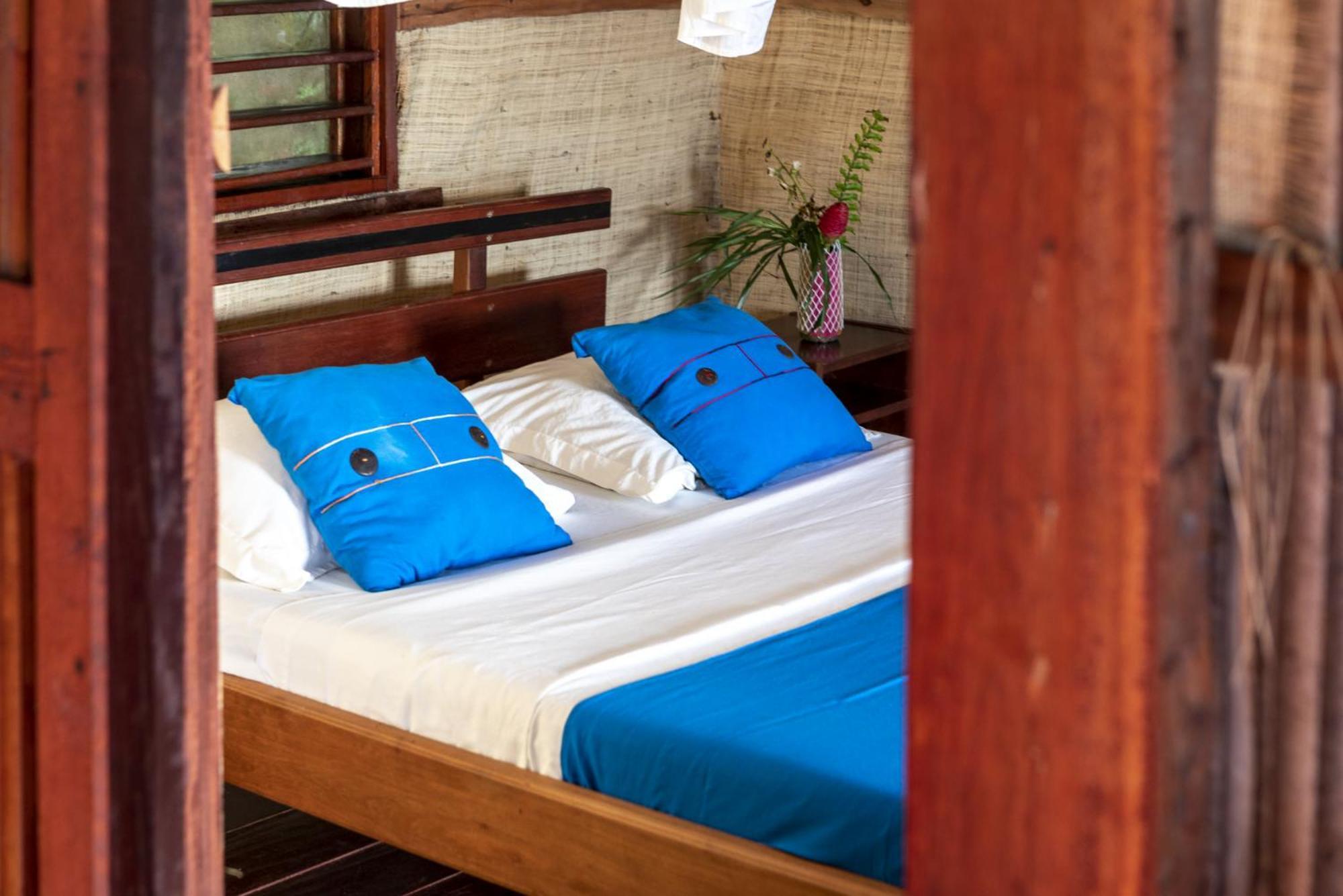 Floraly Komba Hotel - Nosy Komba Екстериор снимка