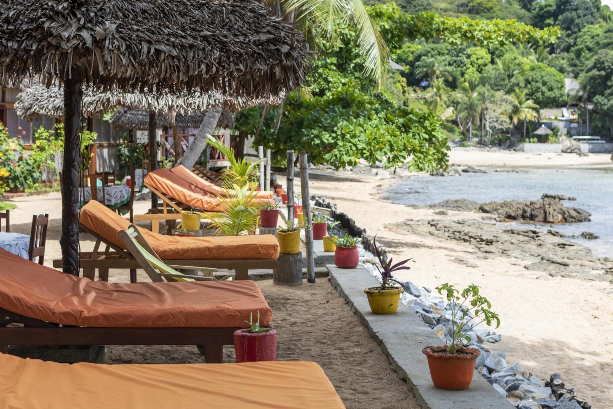 Floraly Komba Hotel - Nosy Komba Екстериор снимка